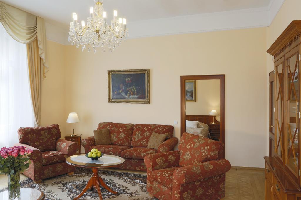 Bristol Kralovska Vila Karlsbad Værelse billede